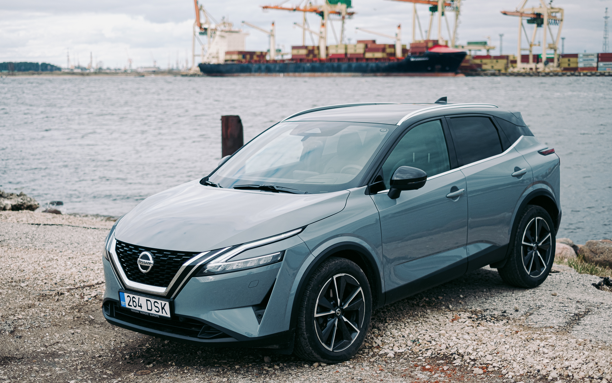 zils nissan qq pie ostas